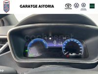 Usado Toyota Corolla Active 140 CV (102 kW) 2024 Granate Berlina