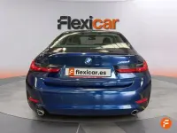 Używany BMW 318 150 KM (110 kW) 2021 Niebieski Sedan/Limuzyna