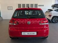 Usado VW Golf VII 105 CV (77 kW) 2012 Rojo Berlina