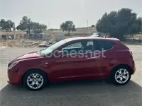 Usado Alfa Romeo MiTo 85 CV (62 kW) 2014 Rojo Utilitario