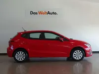 Usado Seat Ibiza Style 110 CV (80 kW) 2022 Rojo Utilitario