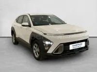 Usado Hyundai Kona 120 CV (88 kW) 2023 Blanco SUV