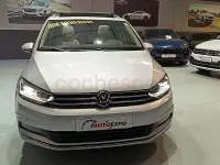 Usado VW Touran Sportline 150 CV (110 kW) 2020 Gris / plata Monovolumen