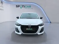 Usado Peugeot 208 Active 100 CV (73 kW) 2024 Blanco Utilitario