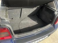 Usado VW Golf IV 110 CV (80 kW) 2002 Azul Berlina