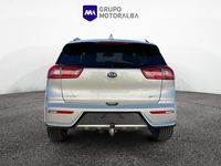 Usado Kia Niro 141 CV (103 kW) 2020 Gris / plata SUV