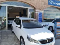 Usado Peugeot 308 Business-Line 131 CV (96 kW) 2018 Blanco Utilitario