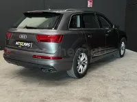 Usado Audi Q7 218 CV (160 kW) 2016 Gris / plata SUV