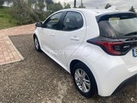 Usado Toyota Yaris 125 CV (91 kW) 2021 Blanco Utilitario