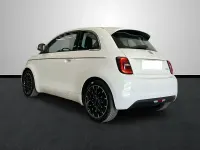 Nuevo Fiat 500e La Prima 86 kW (118 CV) 2025 Blanco Utilitario