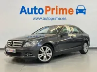 Usado Mercedes C200 Elegance 136 CV (100 kW) 2009 Azul Berlina