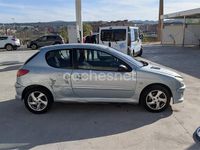 Usado Peugeot 206 90 CV (66 kW) 2005 Gris / plata Berlina