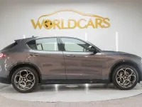Usado Alfa Romeo Stelvio Veloce 209 CV (153 kW) 2023 Gris SUV