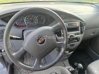 Usado Kia Carens EX 112 CV (82 kW) 2004 Negro Monovolumen