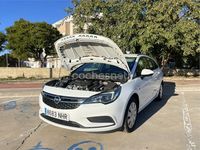 Używany Opel Astra Selective 105 KM (77 kW) 2016 Biały Kombi