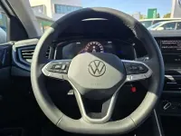 Usado VW Polo 95 CV (69 kW) 2025 Plateado Utilitario