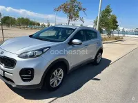 Usado Kia Sportage 135 CV (99 kW) 2016 Gris / plata SUV