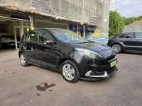 Usado Renault Scénic III Business 110 CV (80 kW) 2013 Negro Monovolumen