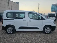 Usado Opel Combo Life Expression 102 CV (75 kW) 2020 Blanco Monovolumen