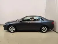 Usado Honda Accord Executive 140 CV (102 kW) 2007 Gris Berlina