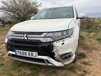 Usado Mitsubishi Outlander P-HEV 224 CV (164 kW) 2018 Blanco SUV