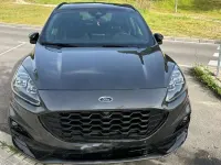 Usado Ford Kuga ST-Line 190 CV (139 kW) 2023 Gris / plata SUV