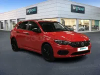 Używany Fiat Tipo Street 95 KM (69 kW) 2020 Czerwony Sedan/Limuzyna