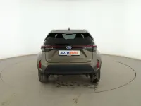 Usado Toyota Yaris Cross Style 116 CV (85 kW) 2021 Verde SUV