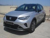 Usado Seat Arona FR 110 CV (80 kW) 2023 Gris / plata SUV