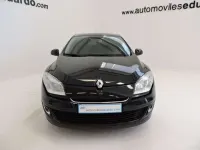 Usado Renault Mégane Dynamique 116 CV (85 kW) 2012 Negro Berlina