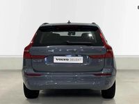 Usado Volvo XC60 Core 197 CV (144 kW) 2023 Gris/plata SUV