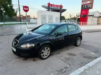Usado Seat Leon Sport 105 CV (77 kW) 2006 Negro Utilitario