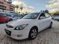 Usado Hyundai i30 Comfort 90 CV (66 kW) 2009 Blanco Berlina