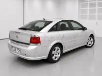 Usado Opel Vectra Elegance 140 CV (102 kW) 2007 Gris / plata Berlina