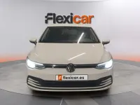 Usado VW Golf VIII Life 110 CV (80 kW) 2024 Blanco Familiar