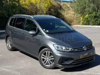 Usado VW Touran Sportline 150 CV (110 kW) 2018 Gris / plata Monovolumen