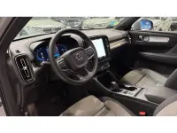 Usado Volvo XC40 Core 163 HP (119 kW) 2024 Cinzento SUV