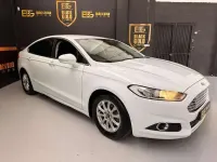 Usado Ford Mondeo Trend 116 CV (85 kW) 2016 Blanco Berlina