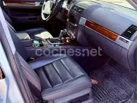 Usado VW Touareg Individual 225 CV (165 kW) 2006 Gris / plata SUV