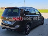 Usado VW Touran Sportline 150 CV (110 kW) 2015 Marrón Monovolumen