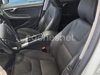 Usado Volvo V60 CC 150 CV (110 kW) 2017 Blanco Familiar