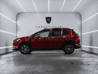 Usado Peugeot 2008 Signature Sky 102 CV (75 kW) 2019 Granate SUV