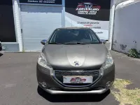 Usado Peugeot 208 Access 82 CV (60 kW) 2015 Beige Utilitario