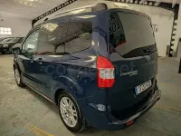 Usado Ford Tourneo Courier Sport 95 CV (69 kW) 2018 Azul Monovolumen