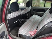 Usado Renault Clio II Expression 60 CV (44 kW) 2002 Granate Berlina