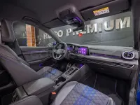 Usado VW Golf VIII R 320 CV (235 kW) 2021 Negro Berlina