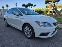 Usado Seat Leon ST Style 116 CV (85 kW) 2019 Blanco Familiar
