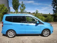 Usado Ford Tourneo Courier Titanium 100 CV (73 kW) 2016 Azul Monovolumen