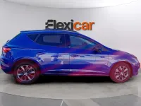 Usado Seat Leon Style 130 CV (95 kW) 2020 Azul Berlina