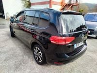 Usado VW Touran Sportline 115 CV (84 kW) 2018 Negro Monovolumen